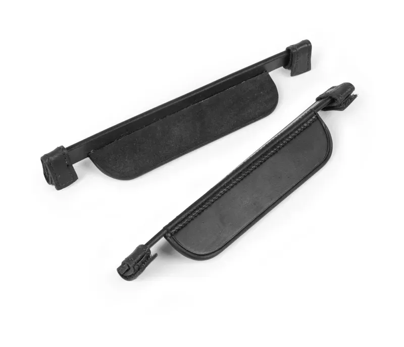 Shires Velociti One Size GARA Leather Blinkers in Black