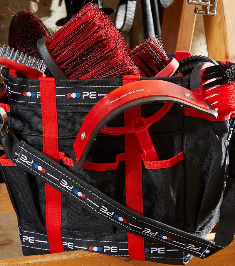 Premier Equine Soft-touch Grooming Kit Black and Red-1