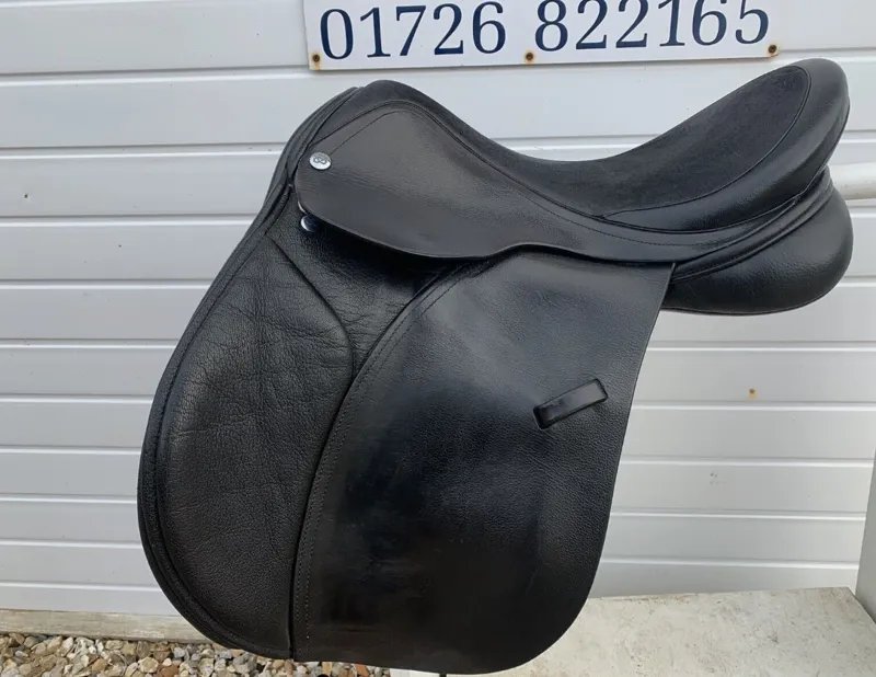 17.5 Ryder GP Black No.4 Fit MW With Grippy Suede Seat