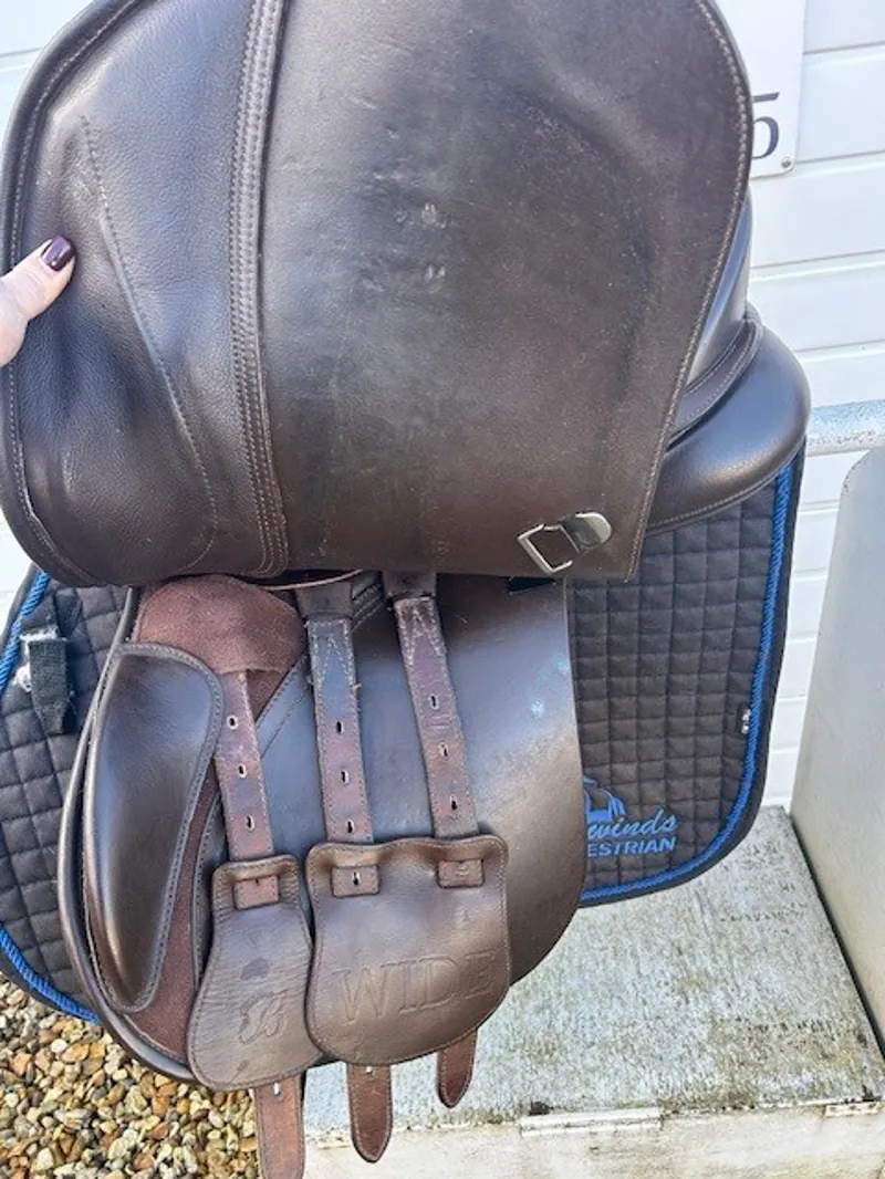 17 Bates Wide GP Brown 4X Wide Gullet-5