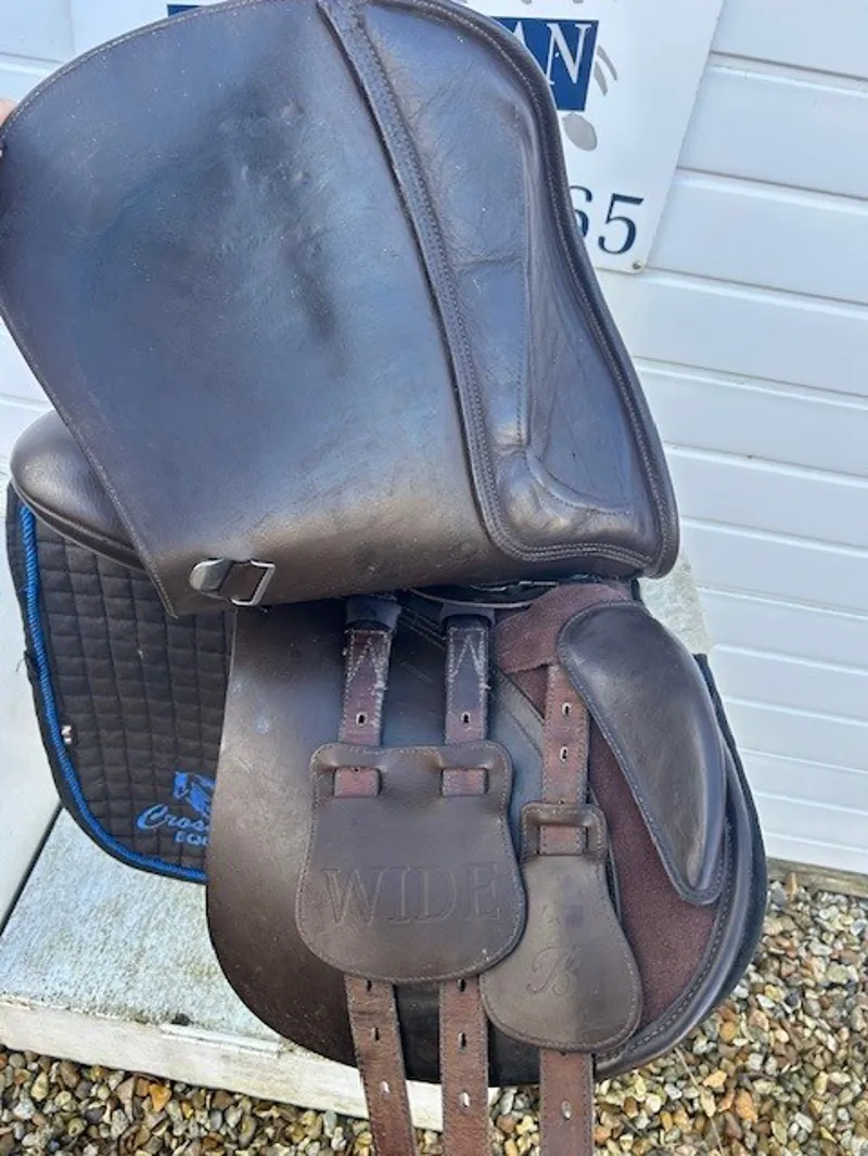 17 Bates Wide GP Brown 4X Wide Gullet-4