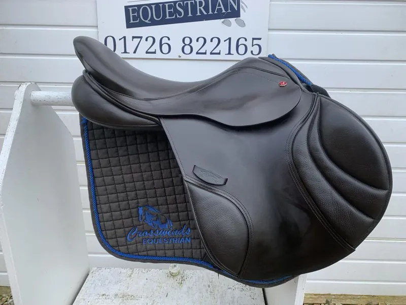 17.5 Albion K2 Adjusta Jump Saddle Brown MW