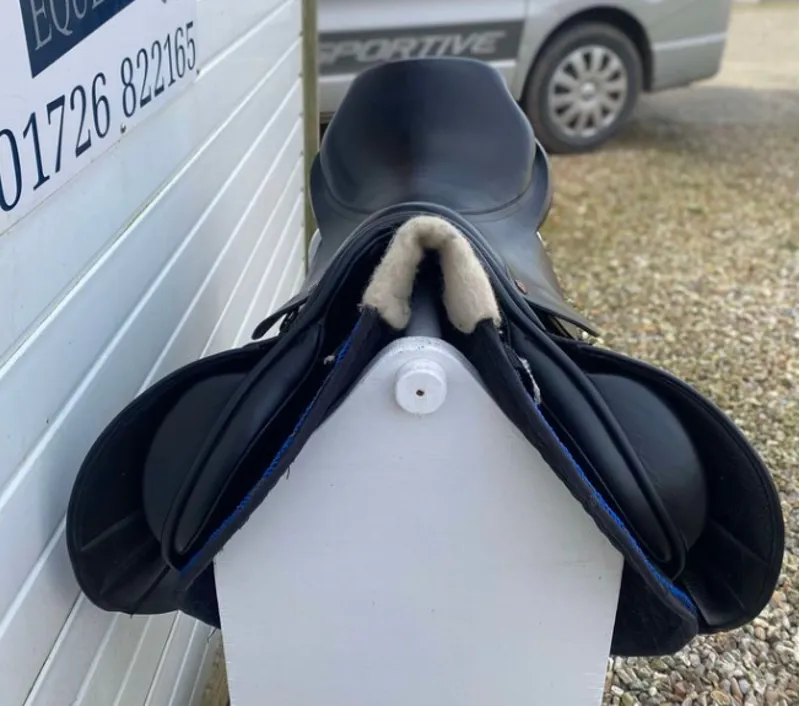 17.5 Albion K2 Jump Adjusta Medium Black-4