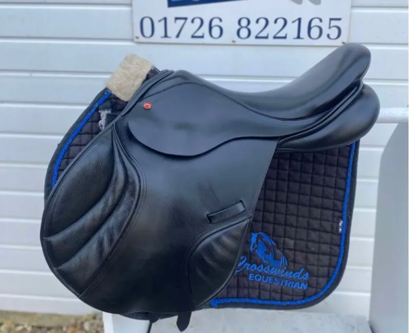 17.5 Albion K2 Jump Adjusta Medium Black-2