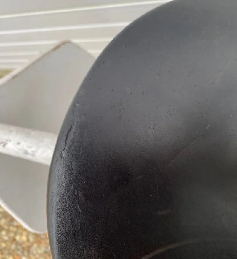 16 Silhouette Saddle Xwide Black-5