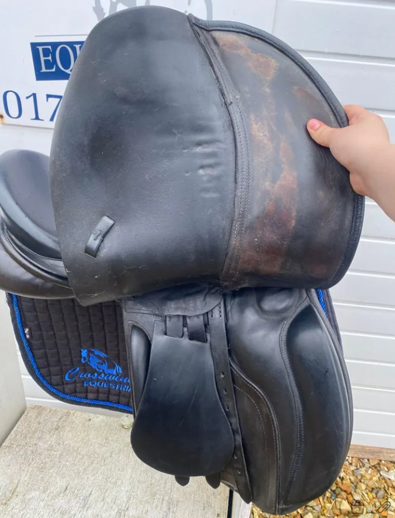 18 SOS Black GP MW-1