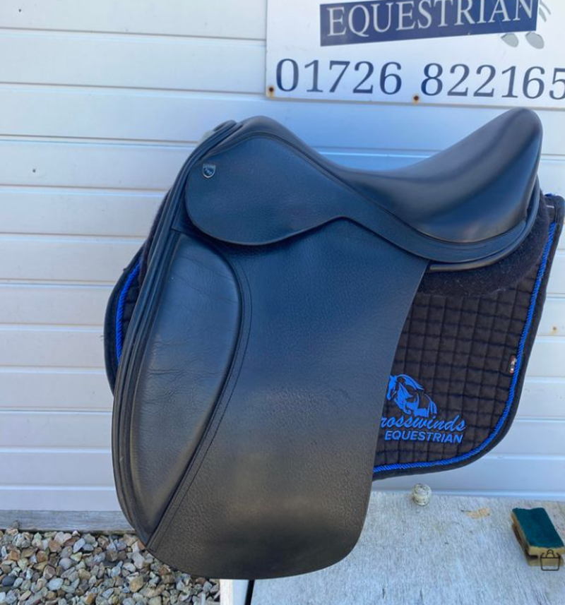 18 Nick Dolman Dressage Saddle Black Wide-1